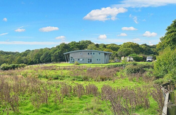 3 Bedroom Detached House For Sale In Bourne Road, Aldington, TN25