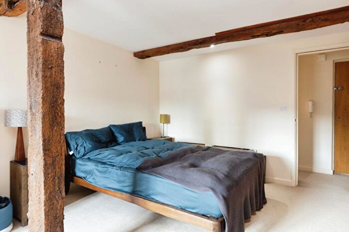 3 Bedroom Flat To Rent In Abbey Mill, , Mill Street, GL20