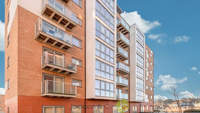 2 Bedroom Flat To Rent In Keel Point, Colchester, CO2