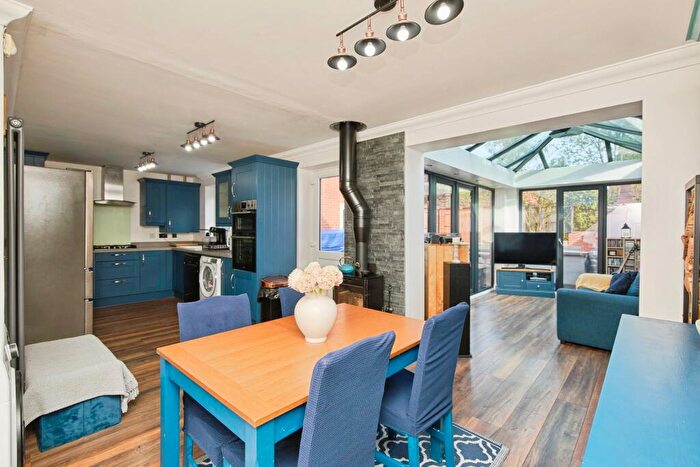 4 Bedroom Detached House For Sale In Donington Drive, Woodville, Swadlincote, DE11