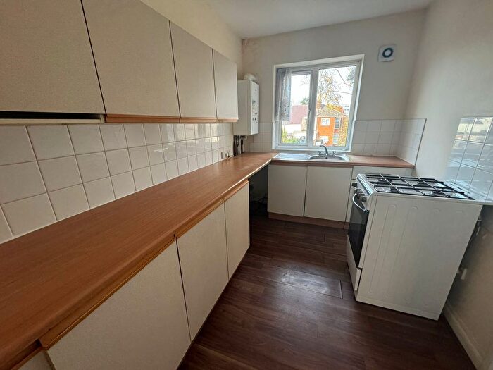 1 Bedroom Flat To Rent In Rayners Gardens, Southampton, SO16