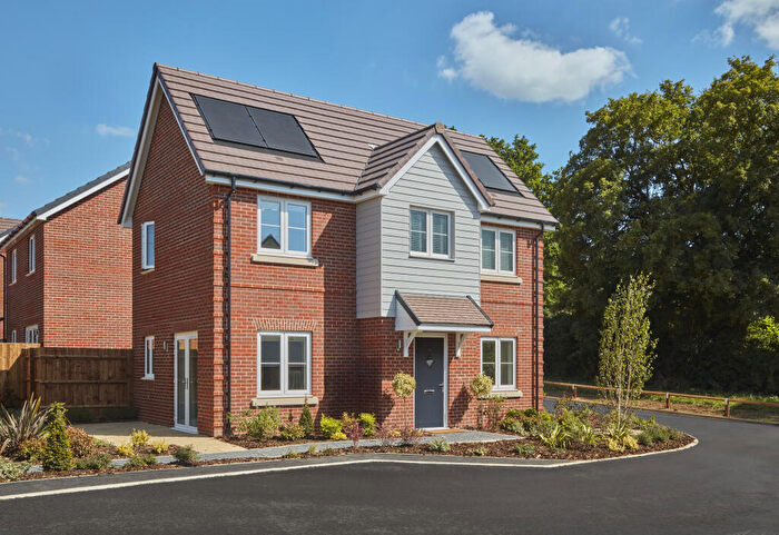 3 Bedroom Detached House For Sale In Off North Road, Stevenage, Hertfordshire, SG1