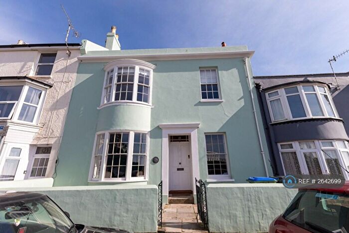 4 Bedroom Terraced House To Rent In West Street, Bognor Regis, PO21