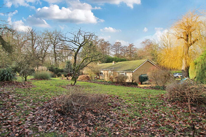 3 Bedroom Detached Bungalow For Sale In Manor Farm Road Waresley Cambridgeshire, SG19