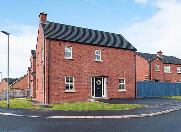 3 Bedroom Semi-Detached House For Sale In A Monree Hill, Donaghcloney, BT66