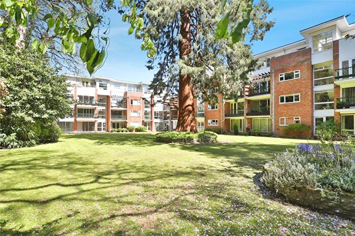 2 Bedroom Flat For Sale In The Avenue, Branksome Park, Poole, Dorset, BH13