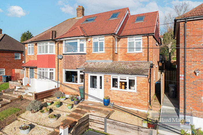 4 Bedroom Semi Detached House For Sale In Hyde Road, Sanderstead, Surrey, CR2