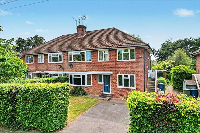Apartment For Sale In Talbot Road, Farnham, Surrey, GU9