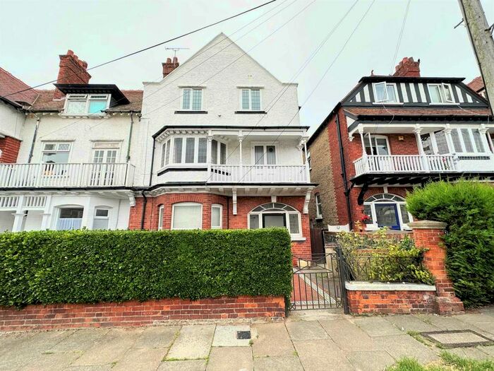 2 Bedroom Flat To Rent In Crawford Gardens, Margate, CT9