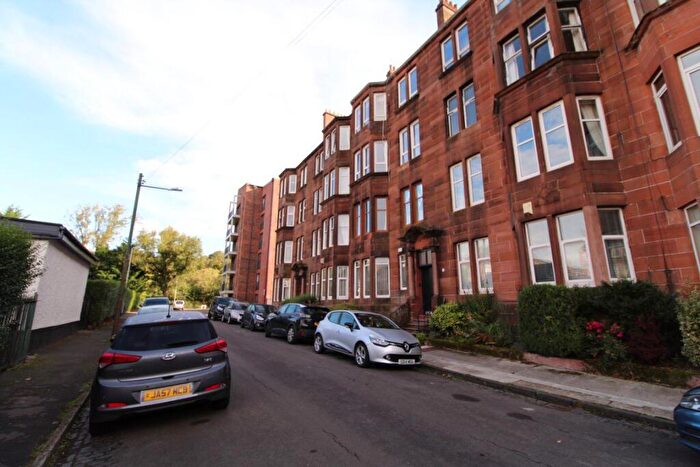 1 Bedroom Flat To Rent In Kennyhill Square, Glasgow, G31