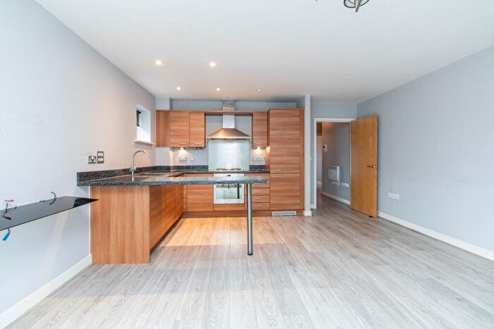 2 Bedroom Apartment To Rent In Carmichael Avenue, Greenhithe, Kent, DA9