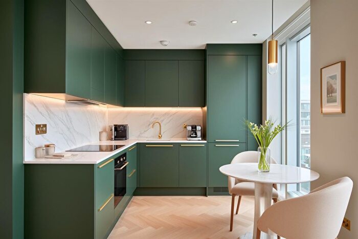 1 Bedroom Flat For Sale In Windmill Square, Gravesend, DA12