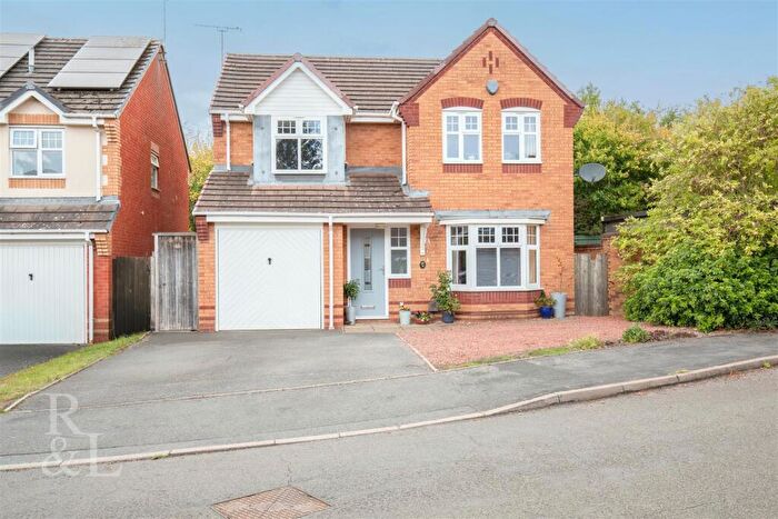4 Bedroom Detached House For Sale In Sankey Drive, Albert Village, DE11