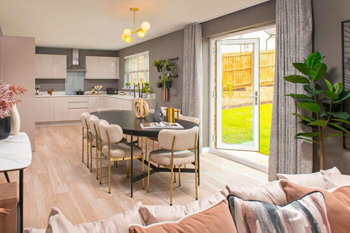 5 Bedroom Detached House For Sale In Daffodil Drive Robroyston Glasgow, G33