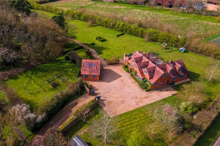 4 Bedroom Detached House For Sale In Rotherfield Greys, Henley On Thames, Oxfordshire, RG9