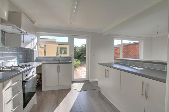 3 Bedroom End Of Terrace House To Rent In Asplin Avenue, March, PE15