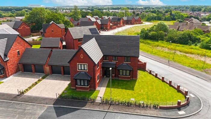 5 Bedroom Detached House For Sale In Bower Fold Drive, Stoke-On-Trent, ST4