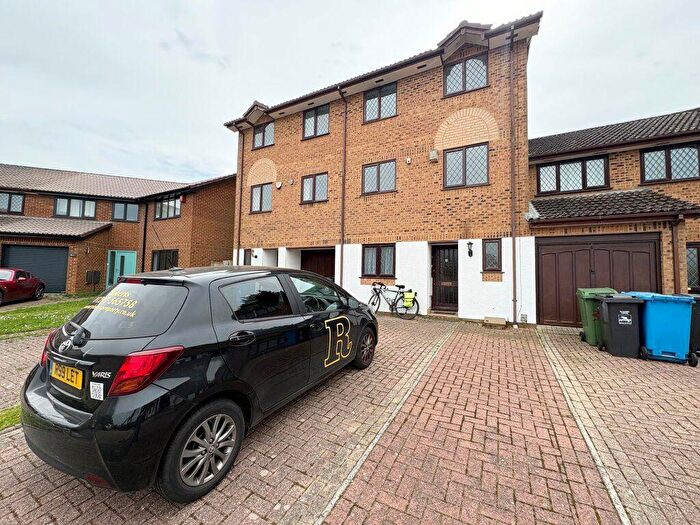 4 Bedroom House To Rent In Baverstock Road, Talbot Village, BH12