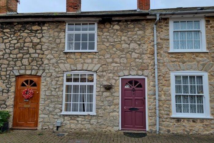 2 Bedroom Cottage To Rent In Barrow Hill Cottages, Ashford TN23