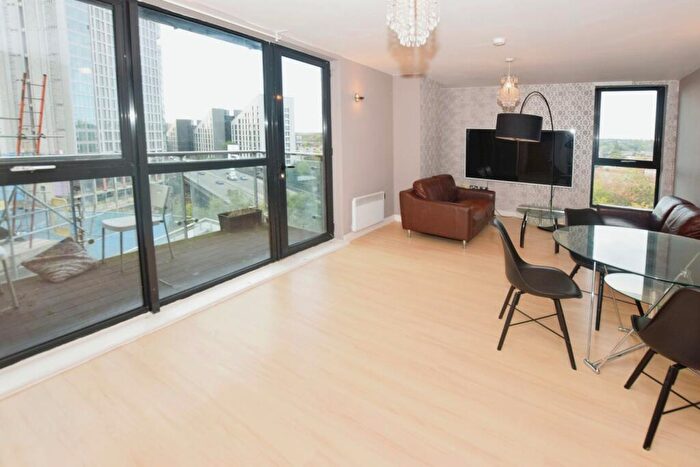2 Bedroom Flat To Rent In Tempus Tower, Mirabel Street, City Centre, Manchester, M3