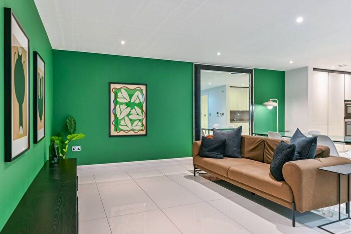 3 Bedroom Property To Rent In Whittlebury Mews East, Primrose Hill, London, NW1