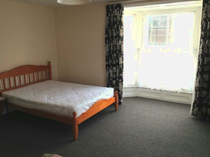 1 Bedroom Apartment To Rent In St Alban Street, Weymouth, DT4