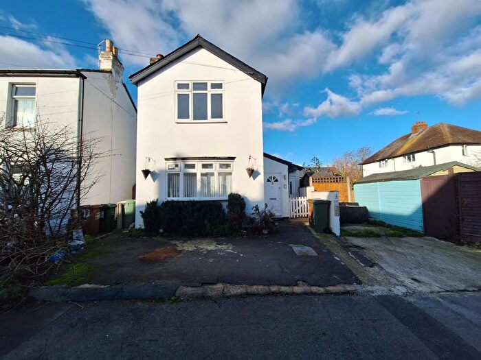 3 Bedroom Property To Rent In St. Andrews Road, Carshalton, SM5