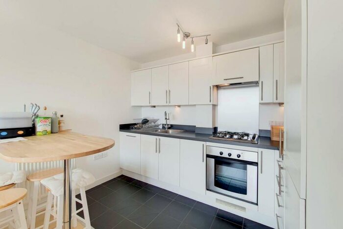 1 Bedroom Flat To Rent In Evelyn Street, Deptford, London, SE8