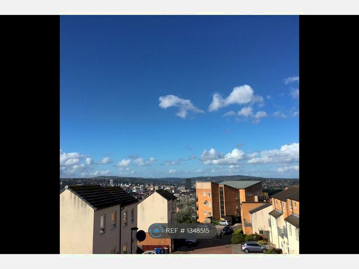 2 Bedroom Flat To Rent In Kenninghall Road, Sheffield, S2