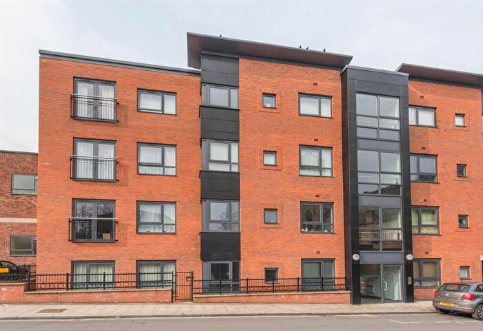 1 Bedroom Apartment To Rent In Solly Street, City Centre, Sheffield, S1