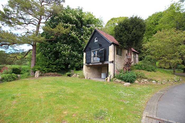 Studio To Rent In Bathford, Bath, BA1
