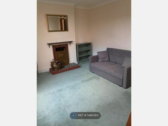 1 Bedroom Maisonette To Rent In North Walls, Winchester, SO23