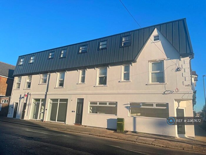 1 Bedroom Flat To Rent In London Road, Bognor Regis, West Sussex, PO21