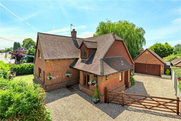4 Bedroom Detached House For Sale In Eversley Road, Arborfield Cross, Reading, RG2