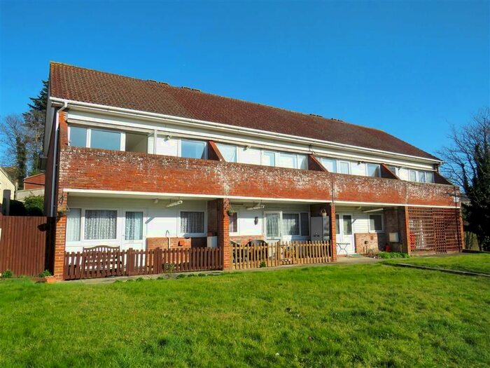 1 Bedroom Flat To Rent In Battle Road, St. Leonards-On-Sea, TN37
