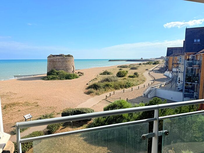 2 Bedroom Flat For Sale In Eugene Way, Eastbourne, BN23