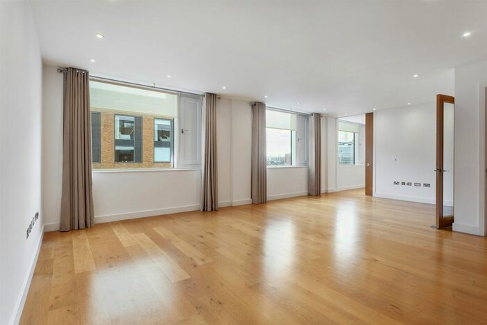 4 Bedroom Flat To Rent In Hirst Court, Grosvenor Waterside, Gatliff Road, London, SW1W