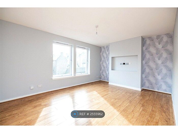 2 Bedroom Flat To Rent In Virginia Street, Aberdeen, AB11