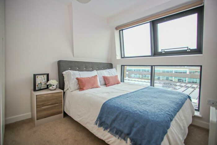 2 Bedroom Apartment To Rent In The Forge Newcastle Upon Tyne, NE1