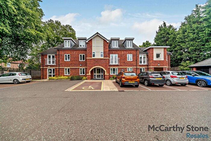 1 Bedroom Apartment For Sale In Browning Court, Fenham, Newcastle Upon Tyne, NE4