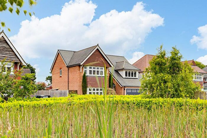 5 Bedroom Detached House For Sale In Harrison Close, Tattenhall, CH3