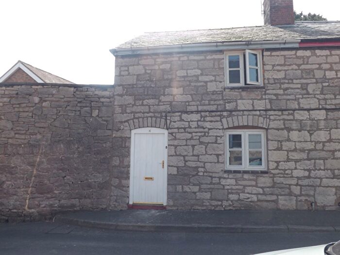 2 Bedroom Cottage To Rent In Middle Lane, Denbigh, LL16