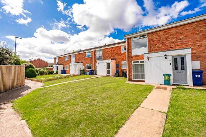 2 Bedroom Apartment For Sale In Maegan Way, Cleethorpes, Lincolnshire, DN35