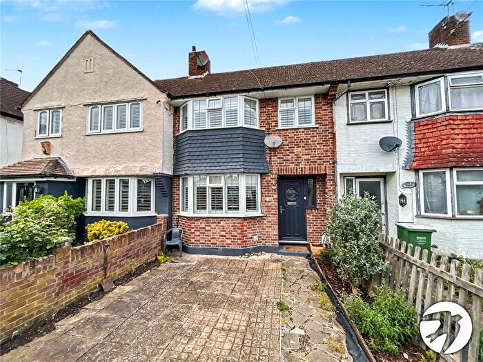 3 Bedroom Semi Detached House For Sale In Berwick Crescent, Sidcup, Kent, DA15