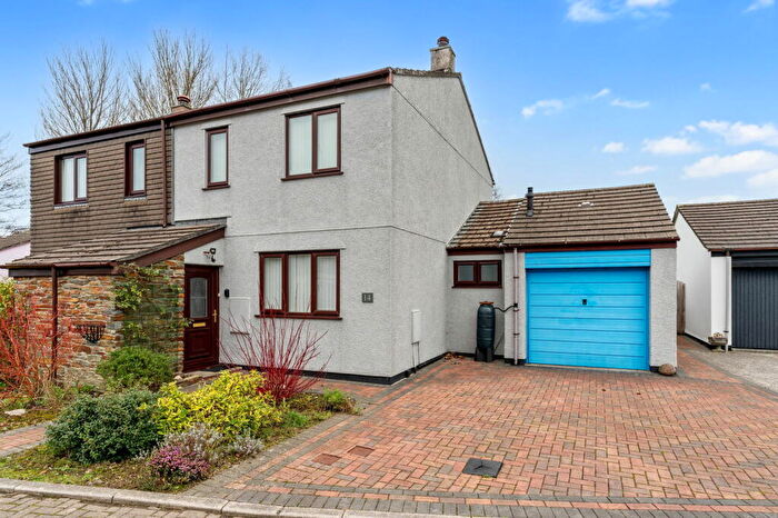 4 Bedroom Semi-Detached House For Sale In Guineaport Parc, Wadebridge, PL27