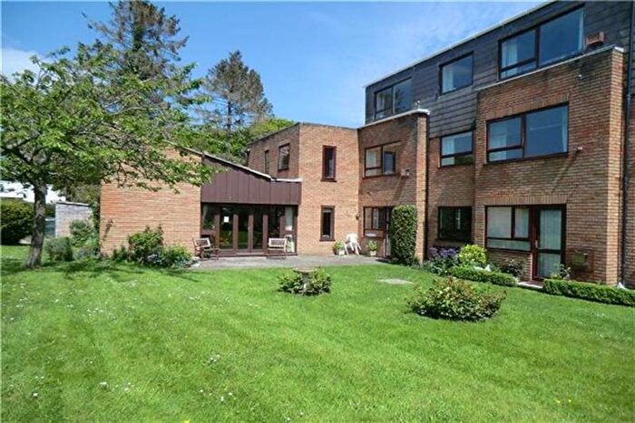 1 Bedroom Flat To Rent In Homewood House, Lymington, SO41