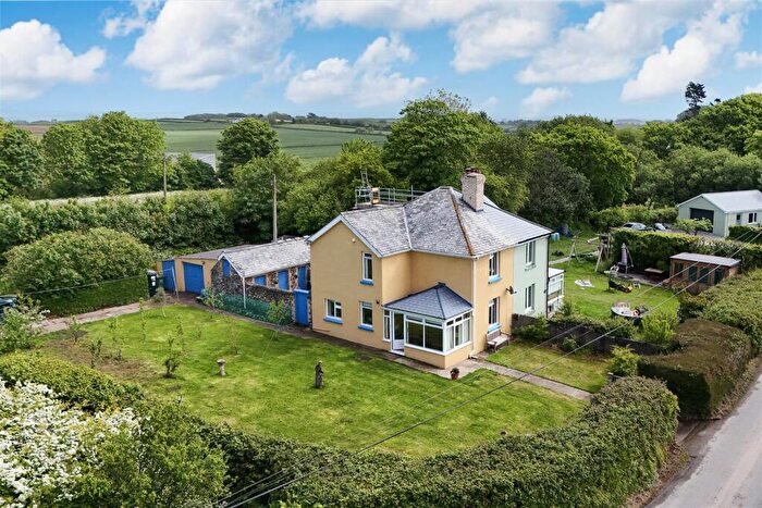 3 Bedroom Semi Detached House For Sale In Horwood, Bideford, EX39