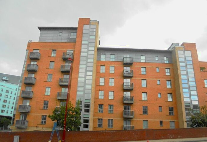 2 Bedroom Flat To Rent In Ings Crescent, Leeds, LS9