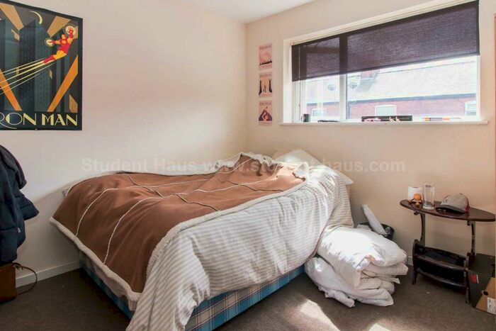 4 Bedroom House To Rent In Mildred Street, Manchester, M7