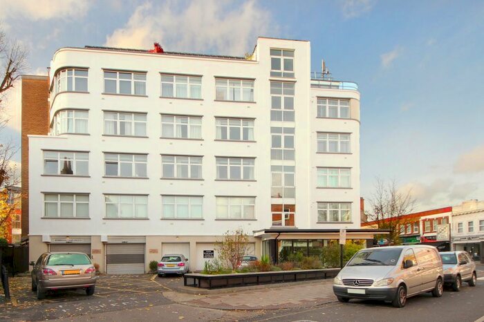 3 Bedroom Flat To Rent In Uxbridge Road, London, W5